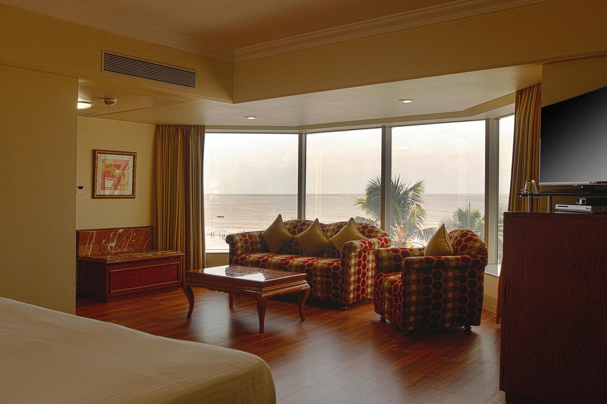 Hotel Ramada Plaza By Wyndham Palm Grove Bombay Exterior foto Suite at the Grand Hotel
